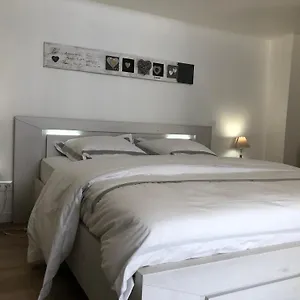 Nuitees Aixoises Apartment